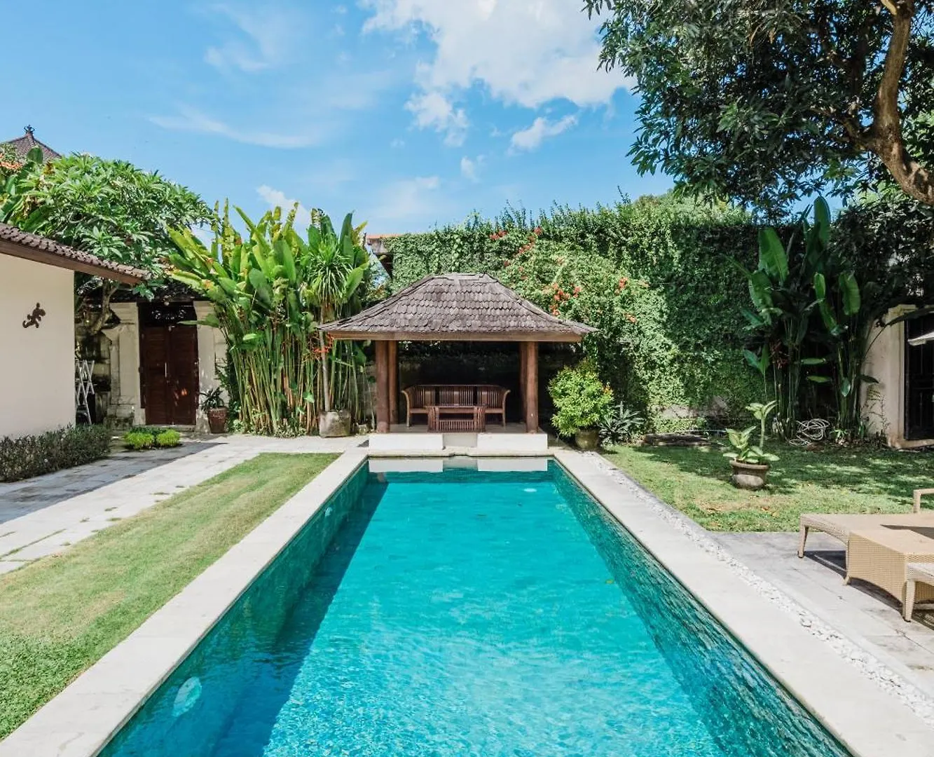 9 Bedroom Villa Vista Seminyak
